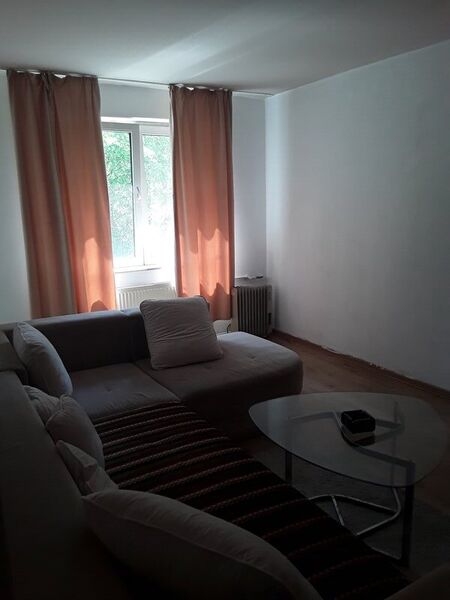 Piata Rahova, Circa 19,